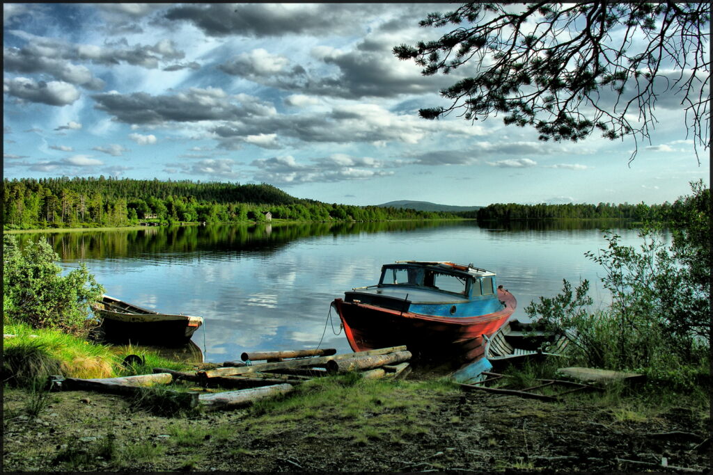 Veneajelu Uncovered: Hidden Lakes, Local Tips & Scenic Routes veneajelu